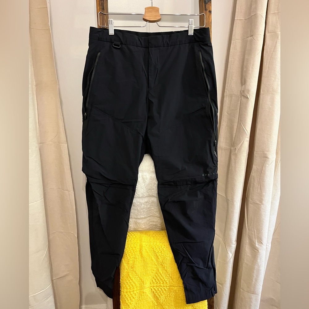 Oakley Men's Black Cargo Pants